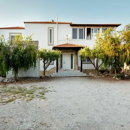 Βίλα Nicole's Garden