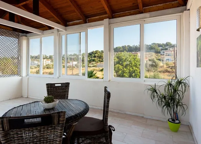 Nicole's Garden Villa