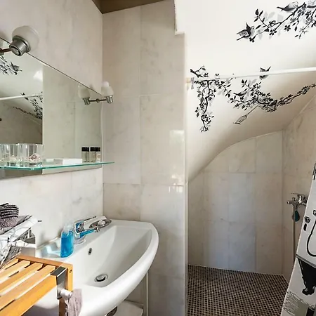 Nicole's Garden 빌라 Kallithéa