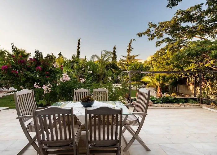 Villa Nicole's Garden *